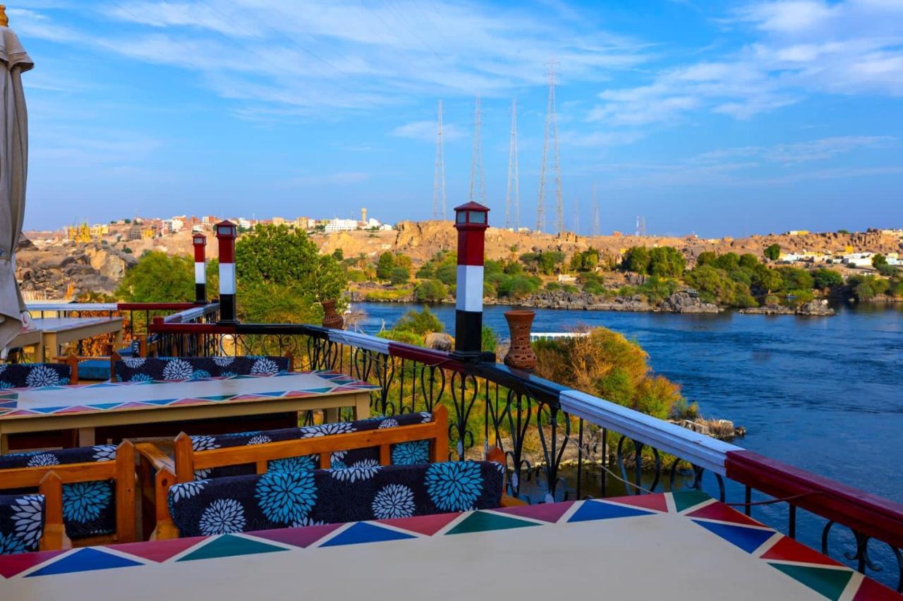 Onaty Ka Guest House Assuan Esterno foto