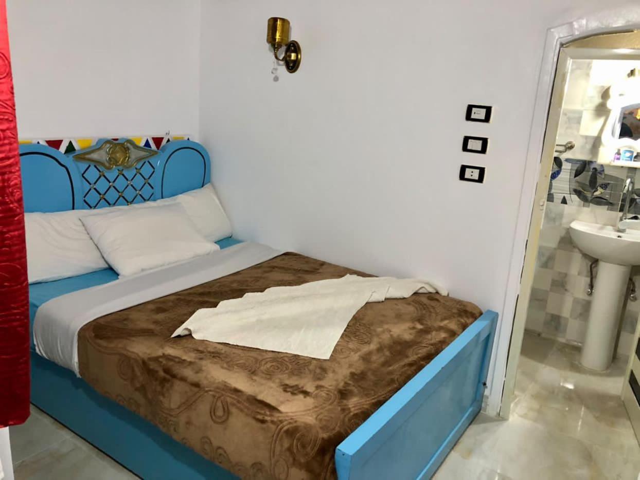 Onaty Ka Guest House Assuan Esterno foto